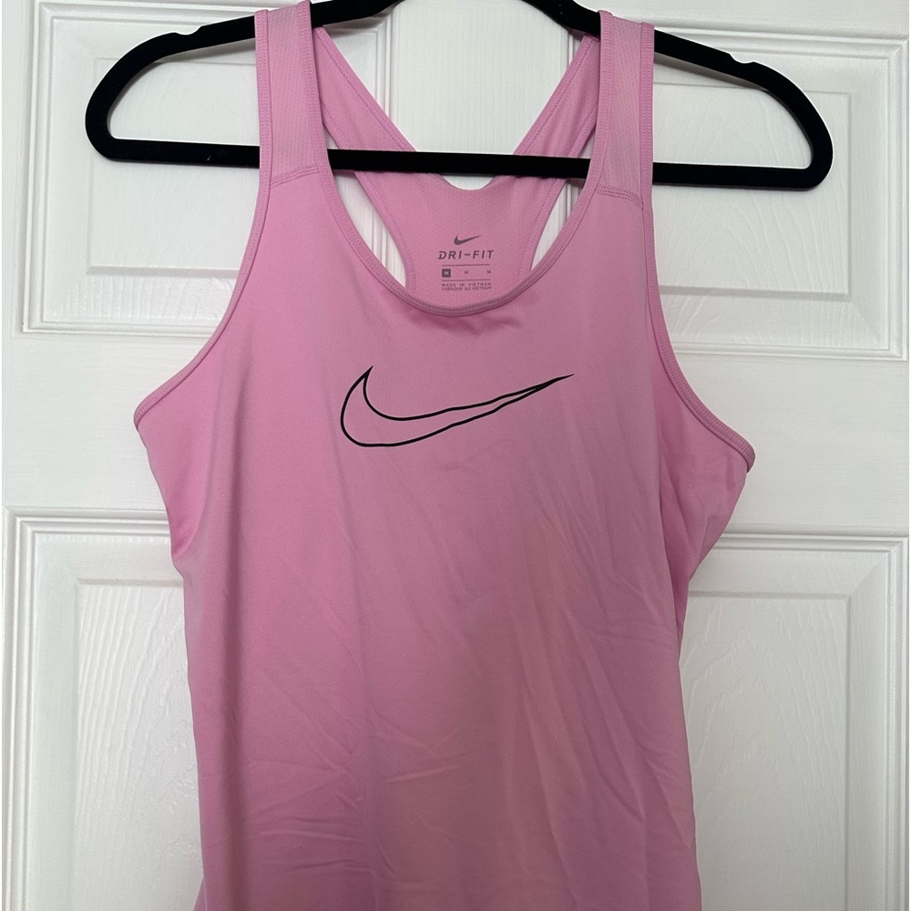 Nike tank